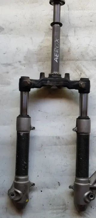 Horquillas Yamaha Aerox