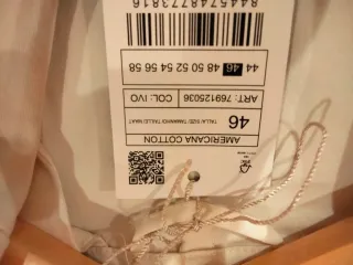 Americana Cotton Talla 46  Color crudo.