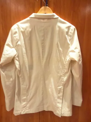 Americana Cotton Talla 46  Color crudo.