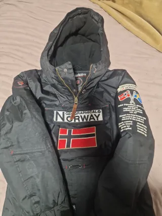 Chaqueta Geographical Norway Negra Talla 12Y.