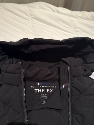 Cazadora Tommy Hilfiger Negra Talla L