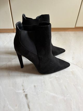 Stivaletti neri Primadonna tacco alto