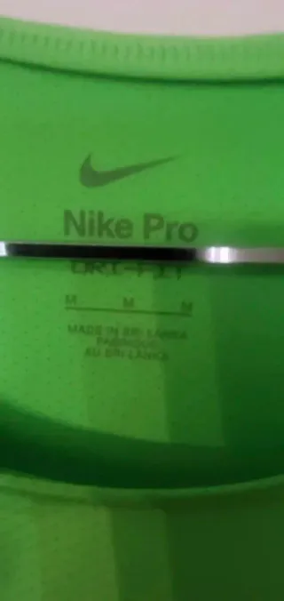 Camiseta deportiva Nike Pro