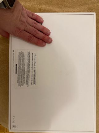 Caja MacBook Pro M1