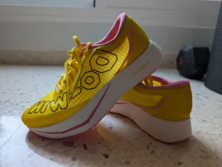 Zapatillas running placa carbono rápidas