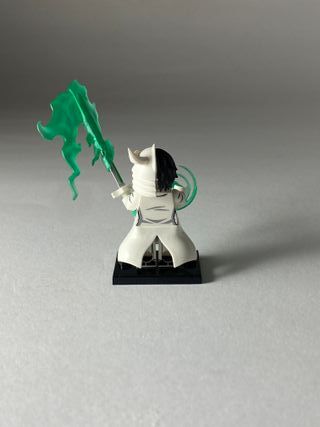 Ulquiorra - Figurine Type Lego Bleach 3