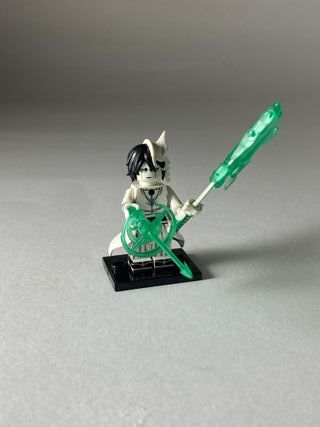 Ulquiorra - Figurine Type Lego Bleach 3