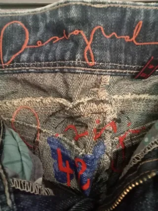 Vaqueros Desigual Talla 42
