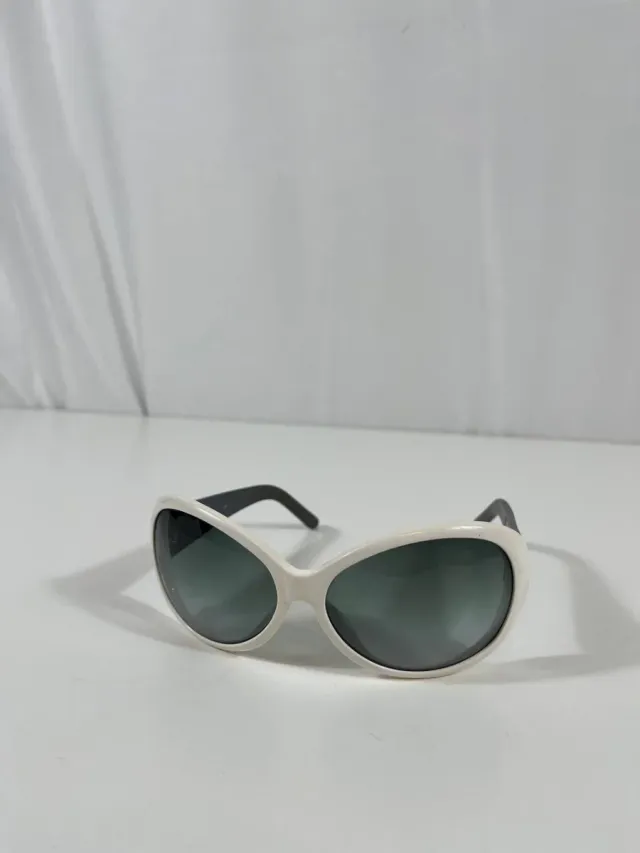 Gafas de sol Dolce & Gabbana blancas y negras