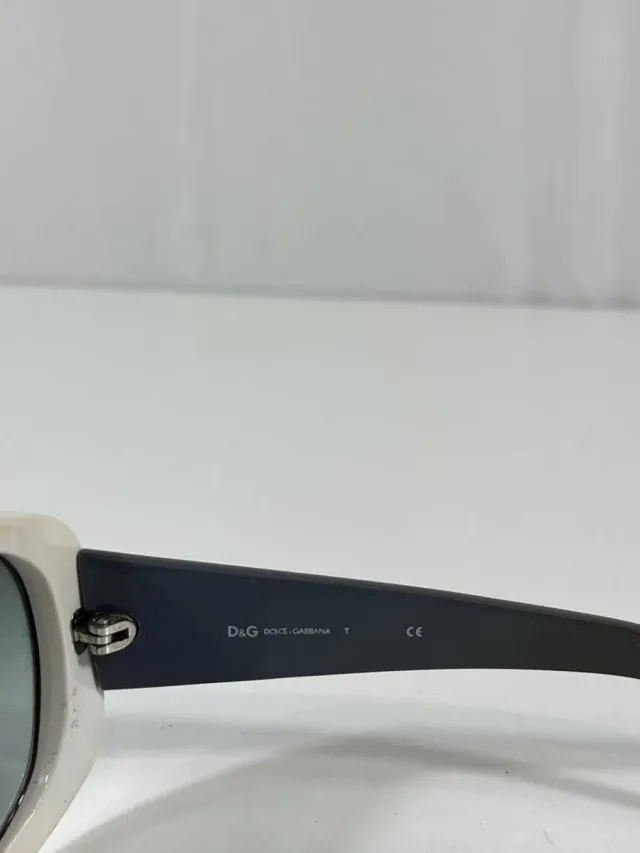 Gafas de sol Dolce & Gabbana blancas y negras