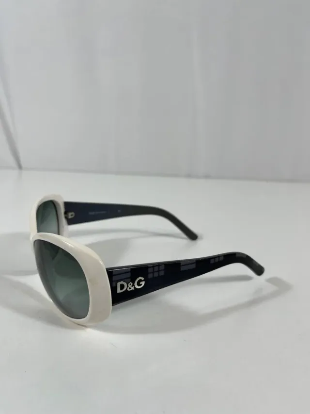 Gafas de sol Dolce & Gabbana blancas y negras