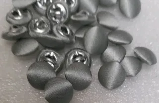 Lote 25 botones- 5 modelos