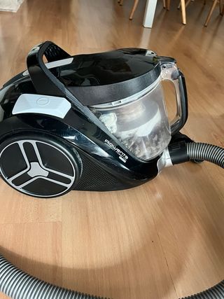 Rowenta Aspirador sin Bolsa Compacto