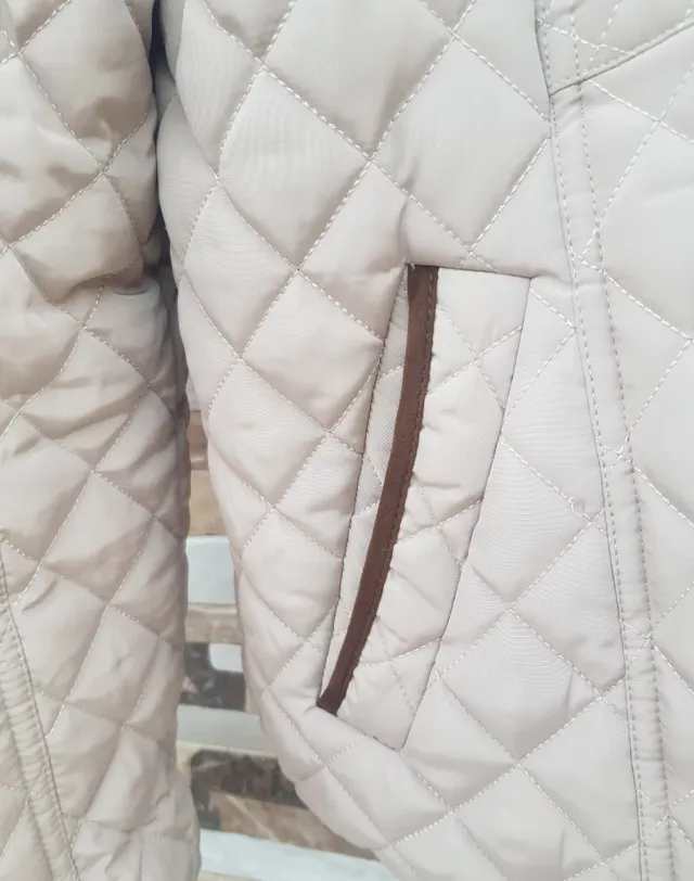 Chaqueta acolchada mujer beige