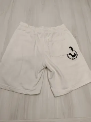 Pantalón corto blanco con estampado