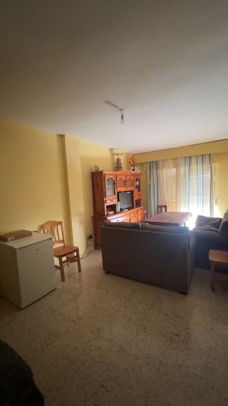 habitación en piso compartido para meses ENE-JUN26