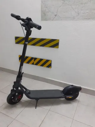 Patinete Eléctrico Ninebot F2 II by Segway