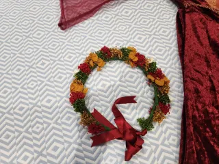 Disfraz Dama Medieval Terciopelo y corona de flore