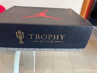 Jordan 7 Trophy Room taglia 44.5