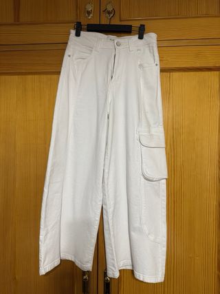 Pantalón cargo blanco Scalpers sin estrenar