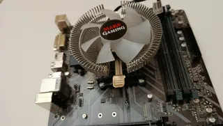 Placa Base Gigabyte B450M DS3H