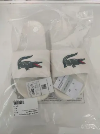 Chanclas Lacoste