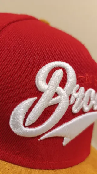 Gorra visera plana Brooklyn Roja