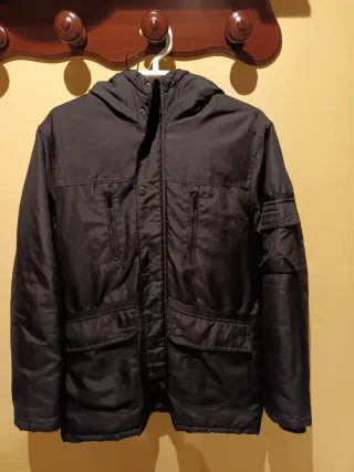 Plumífero chico negro