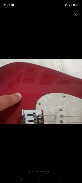 Fender Squier stratocaster mejorada + amplificador