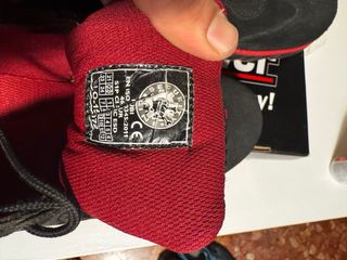 Zapatillas U-Power Negras y Rojas