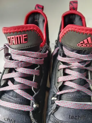 Zapatillas Baloncesto Adidas Niño Negro/Rojo