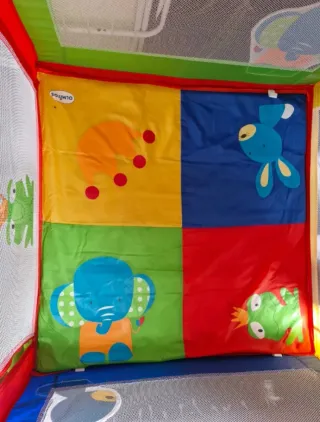 Parque infantil de juegos