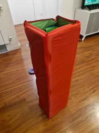 Parque infantil de juegos