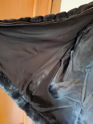 Giaccone donna ecopelo con cappuccio, foderato