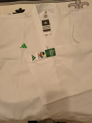 Kimono Adidas Kumite Green Light Talla 180cm