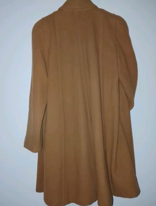 Abrigo largo El Corte Inglés color Camel, de Lana