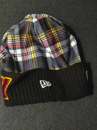Gorro cuadros NFL Washington Commanders New Era