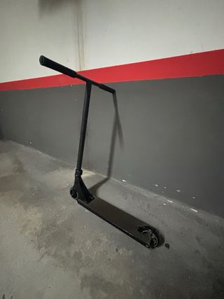 Patín Scooter Negro ADDICT DEFENDER 3.0