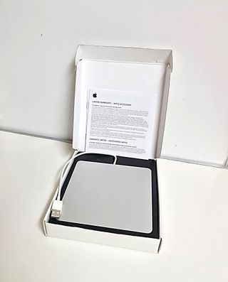 Apple SuperDrive USB Plata A1379