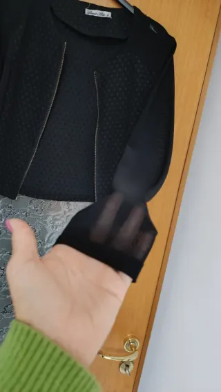 Giacca corta donna maniche trasparenti
