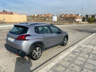 Peugeot 2008 2019