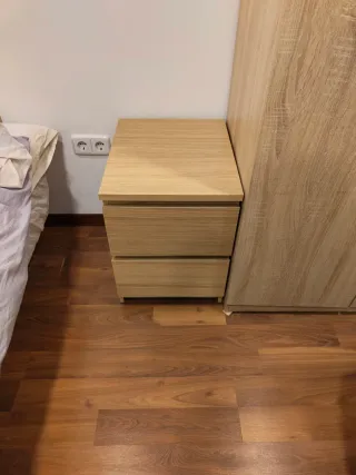 Comodino MALM in legno