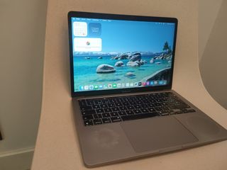 MACBOOK PRO M1