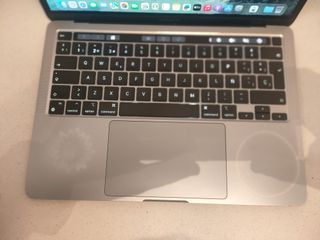 MACBOOK PRO M1