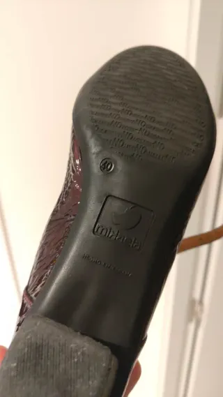 Zapatos Mikaela Burdeos Talla 40