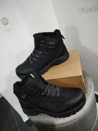 Scarponcini Trekking Uomo N.42