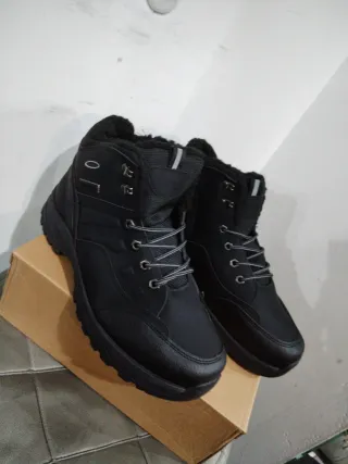 Scarponcini Trekking Uomo N.42