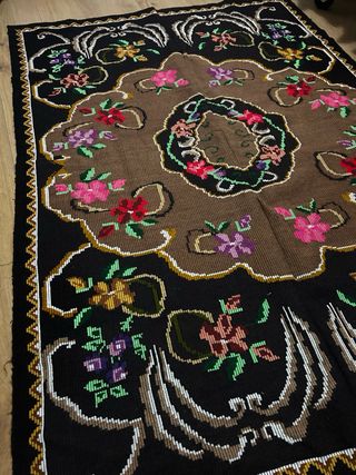 Tappeto in lana fatto a mano