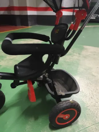 Triciclo Touz con manillar