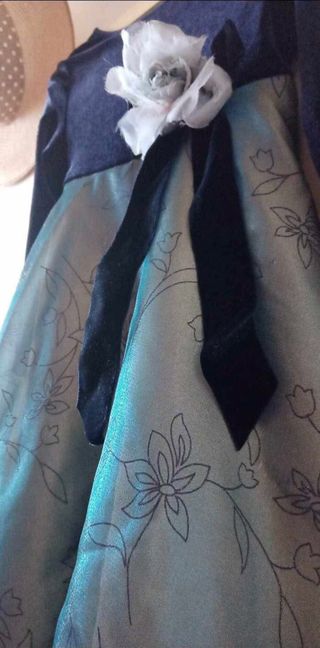 Vestitino bambina blu con fiori